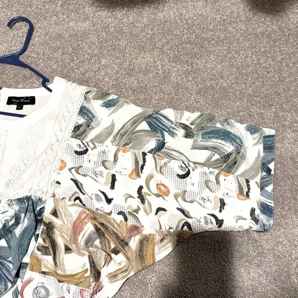 Young Threads Floral Abstract Patterned Dolman Sleeve Blouse Large - Picture 5 of 8